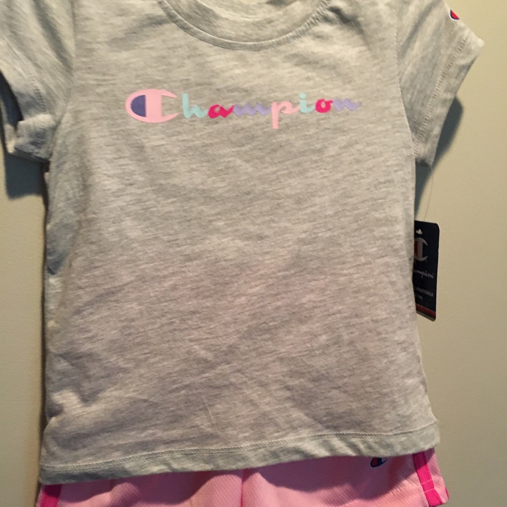 NWT Girls Champion Tee and Short Set Size 24Mo/2T